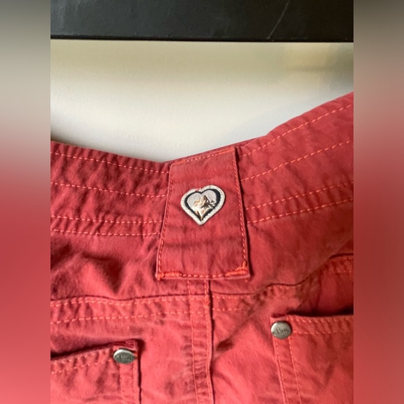 Kuhl Born in the mountains pants in a red/orange/salmon color size 8 - Picture 8 of 13